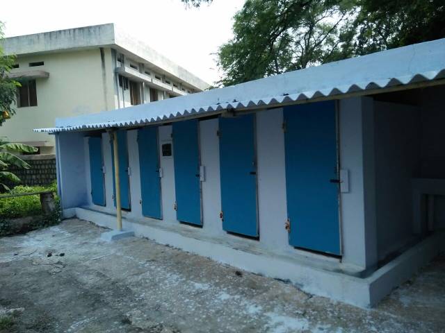 foto toilet 1